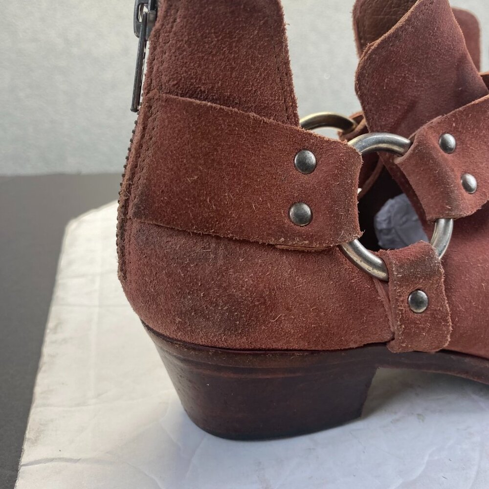 Frye Rusty Brown Women's Ray Harness Back Zip Ankle Boot US Size 8M Booties - Picture 11 of 13